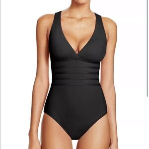 La Blanca Island Goddess Black One Piece 12